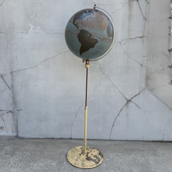 画像2: VINTAGE ANTIQUE DENOYER GEPPERT GLOBE ヴィンテージ アンティーク ミリタリーグローブ 地球儀 / コレクタブル 戦略地球儀 軍物 戦争 地図 インテリア 店舗什器 アメリカ USA  (2)
