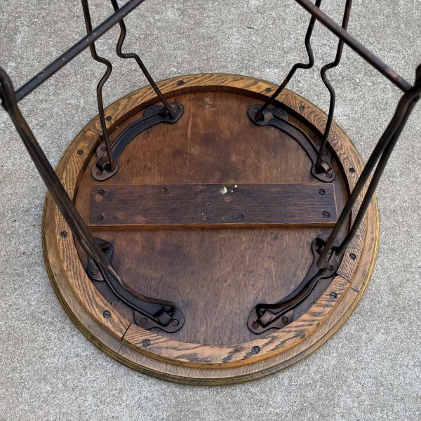 画像4: VINTAGE ANTIQUE ICE CREAM PARLOR TABLE ヴィンテージ アンティーク アイスクリームパーラーテーブル テーブル / 家具 アイアン 木製 店舗什器 アメリカ (4)