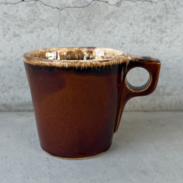 画像1: VINTAGE ANTIQUE HULL POTTERY MUGCUP ヴィンテージ アンティーク ハル マグカップ ブラウンドリップ コップ 食器 陶器 / コーヒーカップ  ブラウン 茶色 カフェ 喫茶店 店舗什器 アメリカ h (1)
