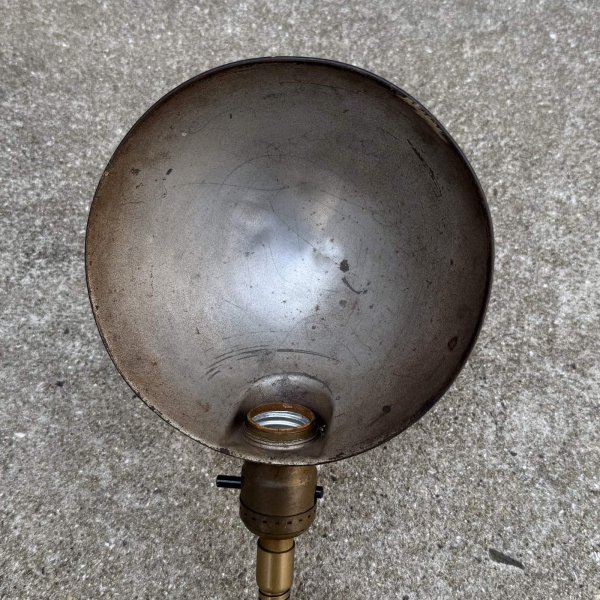 画像5: VINTAGE ANTIQUE DESKLAMP LEVITON ヴィンテージ アンティーク デスクランプ スタンドライト 卓上ライト テーブルランプ 照明 / グースネック アイアン 葉っぱ E26 店舗什器 アメリカ (5)