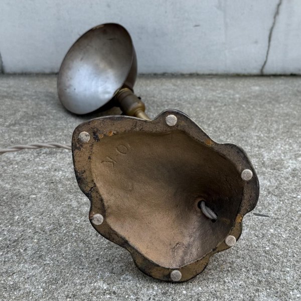 画像9: VINTAGE ANTIQUE DESKLAMP LEVITON ヴィンテージ アンティーク デスクランプ スタンドライト 卓上ライト テーブルランプ 照明 / グースネック アイアン 葉っぱ E26 店舗什器 アメリカ (9)