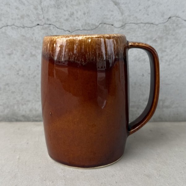 画像1: VINTAGE ANTIQUE HULL POTTERY MUGCUP ヴィンテージ アンティーク ハル マグカップ コーヒーマグ ブラウンドリップ コップ 食器 陶器 / ブラウン 茶色 カフェ 喫茶店 店舗什器 アメリカ i (1)