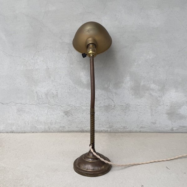 画像2: VINTAGE ANTIQUE DESKLAMP ALMOND MFG ヴィンテージ アンティーク デスクランプ スタンドライト 卓上ライト テーブルランプ 照明 / グースネック E26 店舗什器 アメリカ (2)