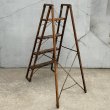 画像4: VINTAGE ANTIQUE FOLDING WOOD LADDER ヴィンテージ アンティーク 脚立 ラダー はしご  / 踏み台 ステップ 折り畳み ウッド 木製 店舗什器 アメリカ (4)