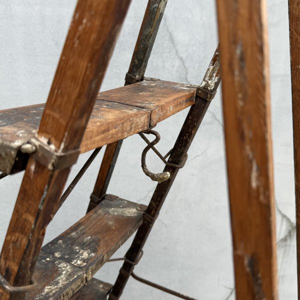 画像7: VINTAGE ANTIQUE FOLDING WOOD LADDER ヴィンテージ アンティーク 脚立 ラダー はしご  / 踏み台 ステップ 折り畳み ウッド 木製 店舗什器 アメリカ (7)