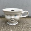 画像1: VINTAGE ANTIQUE BAILEYS HELEN HUNNT ヴィンテージ アンティーク ベイリーズ フェイスカップ ヘレンハント / コレクタブル オブジェ ティーカップ マグカップ ノベルティ 陶器 食器 雑貨 J (1)