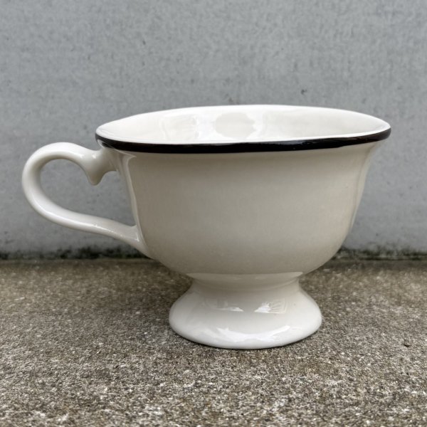 画像2: VINTAGE ANTIQUE BAILEYS CUP ヴィンテージ アンティーク ベイリーズ フェイスカップ / コレクタブル オブジェ ティーカップ マグカップ ノベルティ 陶器 食器 雑貨 G (2)