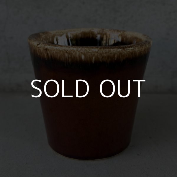 画像4: VINTAGE ANTIQUE HULL POTTERY MUGCUP ヴィンテージ アンティーク ハル マグカップ ブラウンドリップ コップ 食器 陶器 / コーヒーカップ  ブラウン 茶色 カフェ 喫茶店 店舗什器 アメリカ g (4)