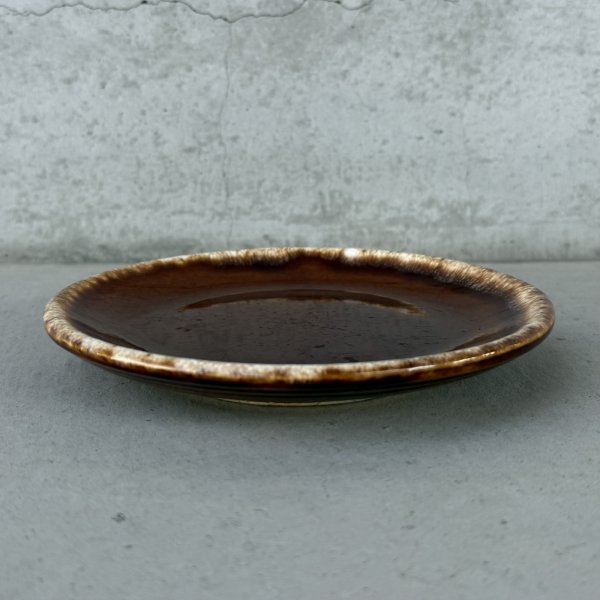 画像4: VINTAGE ANTIQUE HULL PLATE POTTERY ヴィンテージ アンティーク プレート 皿 陶器 食器 / トレー 丸皿 ブラウン 茶色 カフェ 喫茶店 店舗什器 アメリカ D (4)