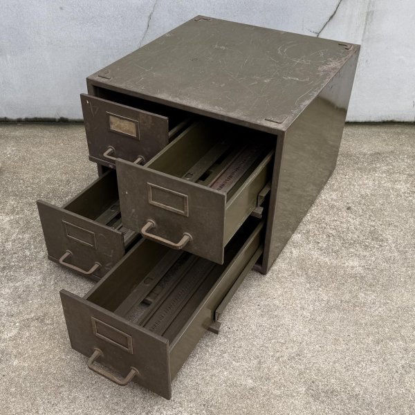 画像5: VINTAGE ANTIQUE CABINET ヴィンテージ アンティーク メタルキャビネット ファイルキャビネット 棚 / インダストリアル 収納 ガレージ パーツ 工具入れ 鉄 店舗什器 工業用 (5)