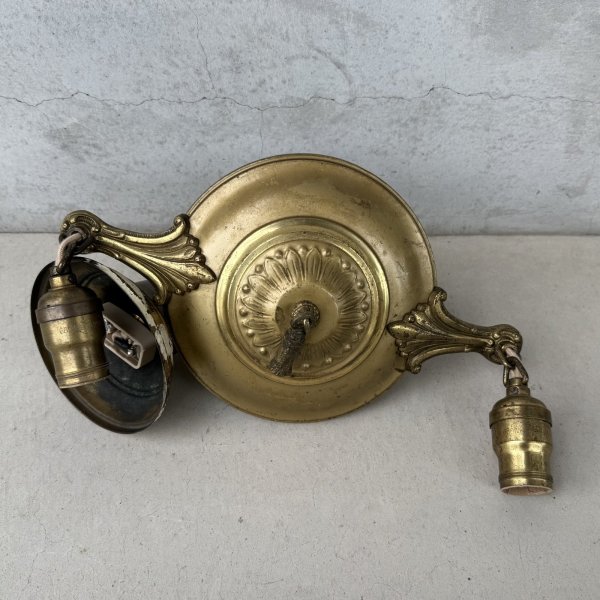 画像7: VINTAGE ANTIQUE LIGHT ヴィンテージ アンティーク シャンデリア 吊り下げライト  照明 / 2灯 ライト ペンダントランプ HUBBELL 天井照明 店舗什器 E26 アメリカ USA (4) (7)