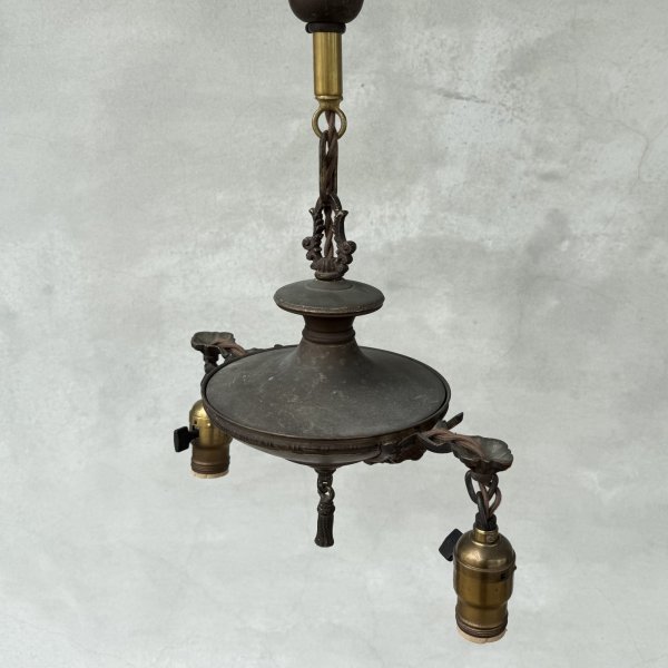 画像2: VINTAGE ANTIQUE LIGHT ヴィンテージ アンティーク シャンデリア 吊り下げライト  照明 / 2灯 ライト ペンダントライト 天井照明 店舗什器 E26 アメリカ USA (2) (2)