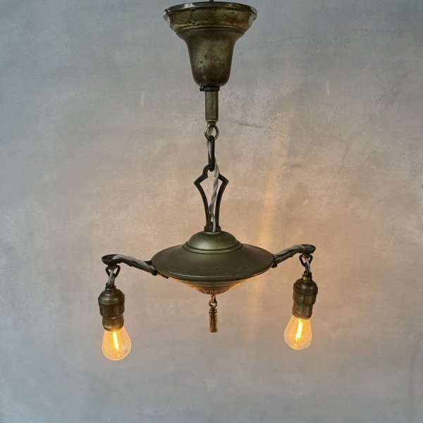 画像10: VINTAGE ANTIQUE LIGHT ヴィンテージ アンティーク シャンデリア 吊り下げライト  照明 / 2灯 ライト ペンダントランプ HUBBELL 天井照明 店舗什器 E26 アメリカ USA (4) (10)