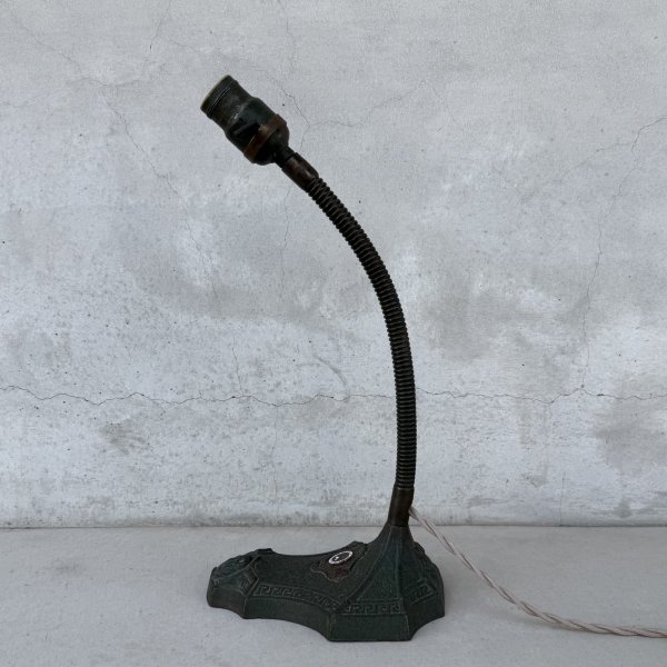 画像4: VINTAGE ANTIQUE DESKLAMP S.ROBERT SCHWARTZ&BRO ヴィンテージ アンティーク デスクランプ スタンドライト 卓上ライト テーブルランプ 照明 / グースネック フクロウ E26 店舗什器 アメリカ (4)