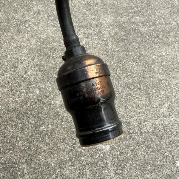 画像8: VINTAGE ANTIQUE JAPANNEDFINISH LIGHT ヴィンテージ アンティーク ジャパンフィニッシュ 吊り下げライト 天井照明 / 2灯 ライト ジャパンカラー コレクタブル 店舗什器 E26 アメリカ USA (8)