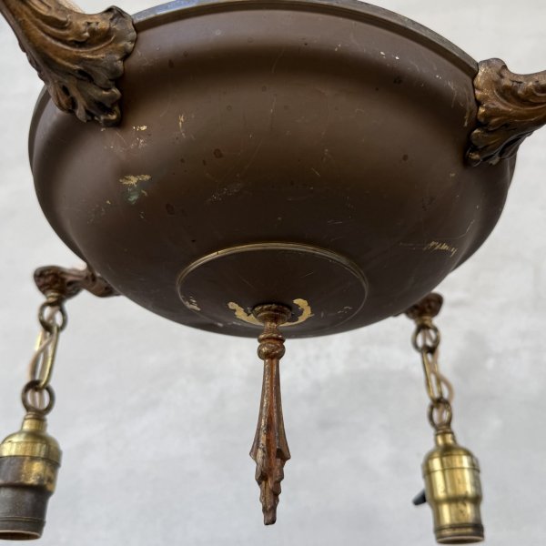 画像7: VINTAGE ANTIQUE LIGHT  ヴィンテージ アンティーク シャンデリア パンライト 吊り下げライト シーリングランプ 天井照明 / 4灯 ライト ペンダントライト 真鍮 HUBBELL E26 店舗什器 アメリカ USA (4) (7)