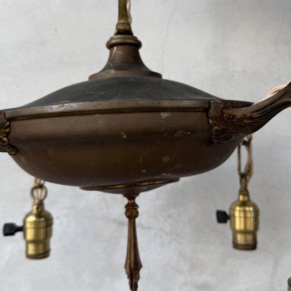画像8: VINTAGE ANTIQUE LIGHT  ヴィンテージ アンティーク シャンデリア パンライト 吊り下げライト シーリングランプ 天井照明 / 4灯 ライト ペンダントライト 真鍮 HUBBELL E26 店舗什器 アメリカ USA (4) (8)