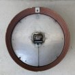 画像2: VINTAGE ANTIQUE GENERAL ELECTRIC WALL CLOCK GE ヴィンテージ アンティーク ウォールクロック ゼネラルエレクトリック 壁掛け時計 / スクールクロック 圧縮ボード 焦げ茶 丸型 店舗什器 アメリカ (2) (2)