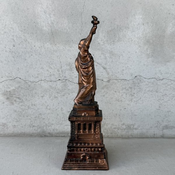 画像3: VINTAGE ANTIQUE STATUE OF LIBERTY  ヴィンテージ アンティーク 自由の女神 コインバンク 貯金箱 / コレクタブル オブジェ インテリア ディスプレイ 置物 雑貨 アメリカ (3) (3)