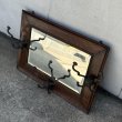 画像1: VINTAGE ANTIQUE WALL MIRROR  HAT RACK ヴィンテージ アンティーク 鏡 ミラー  壁掛けミラー ウォールミラー ハットラック / フック付き インテリア ウッド 木製 店舗什器 アメリカ  (1)