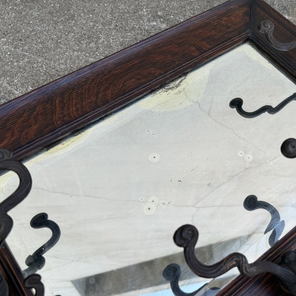 画像6: VINTAGE ANTIQUE WALL MIRROR  HAT RACK ヴィンテージ アンティーク 鏡 ミラー  壁掛けミラー ウォールミラー ハットラック / フック付き インテリア ウッド 木製 店舗什器 アメリカ  (6)