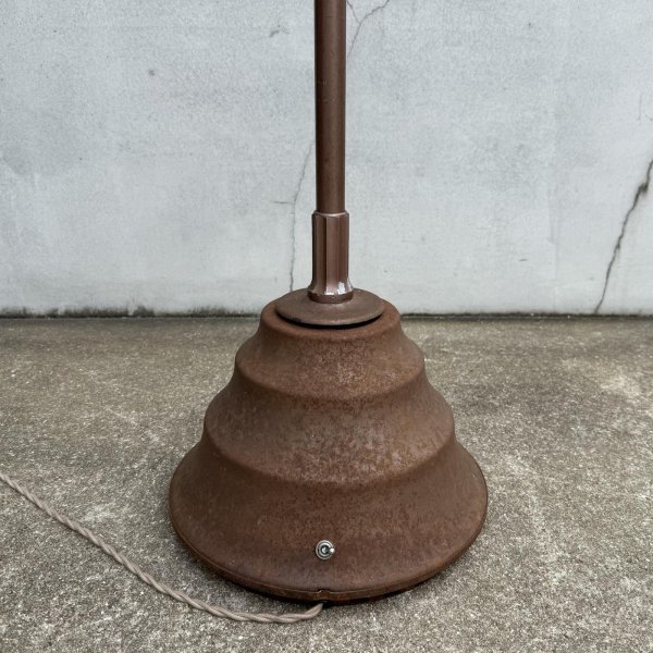 画像9: VINTAGE ANTIQUE FLOOR RAMP GENERAL ELECTRIC ヴィンテージ アンティーク フロアランプ フロアライト 照明 GE / インダストリアル E26 店舗什器 工業用 医療用 アメリカ (9)