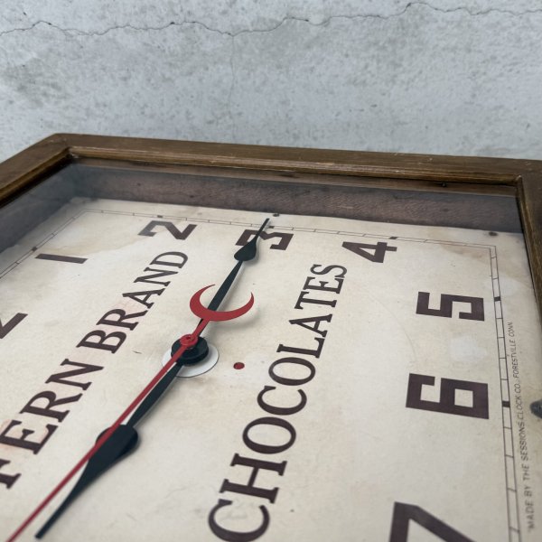 画像8: VINTAGE ANTIQUE WALL CLOCK FERN BRAND CHOCOLATES SESSIONS ヴィンテージ アンティーク ウォールクロック セッション 壁掛け時計 /  ウッド 木製 四角形 アドバタイジング 企業物 店舗什器 アメリカ (8)