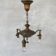 画像1: VINTAGE ANTIQUE LIGHT ヴィンテージ アンティーク シャンデリア パンライト 吊り下げライト  天井照明 / 3灯 ライト ペンダントランプ 真鍮 店舗什器 E26 アメリカ USA (2) (1)