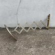 画像7: VINTAGE ANTIQUE SHAVING MIRROR SCISSOR ARM ヴィンテージ アンティーク 鏡 ウォールミラー シェービングミラー シザーアーム 壁付けミラー / インテリア 雑貨 店舗什器 美容室 アメリカ (7)