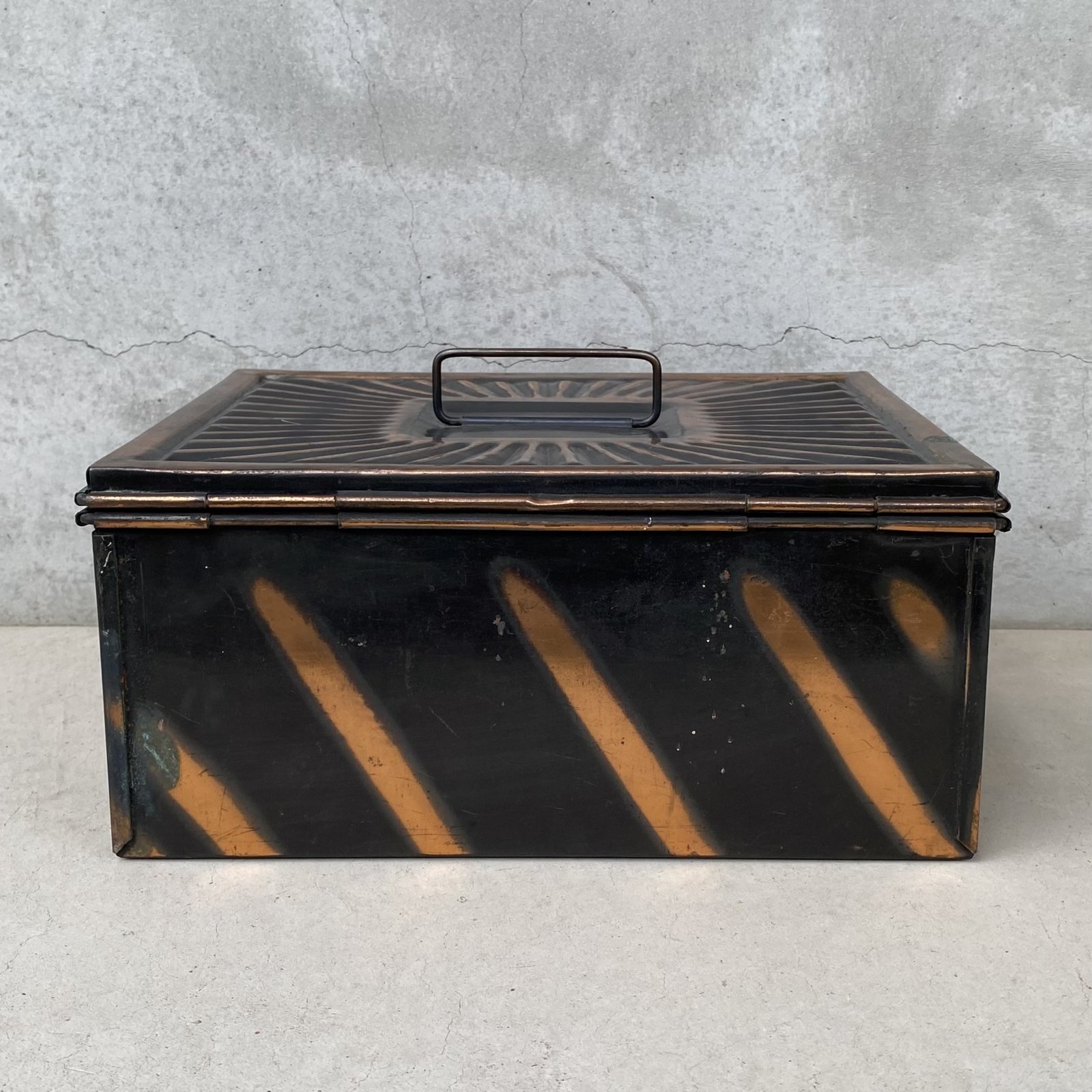 VINTAGE ANTIQUE JAPANNED BOX ヴィンテージ アンティーク